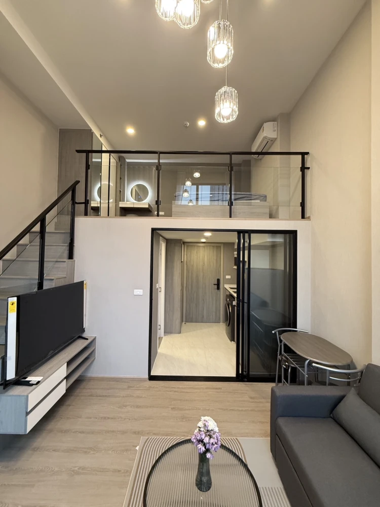 ให้เช่า ออริจิ้น ปลั๊ก & เพลย์ นนทบุรี สเตชั่น  วิวสระ+รถไฟฟ้า เฟอร์นิเจอร์ และ เครื่องใช้ไฟฟ้าครบ