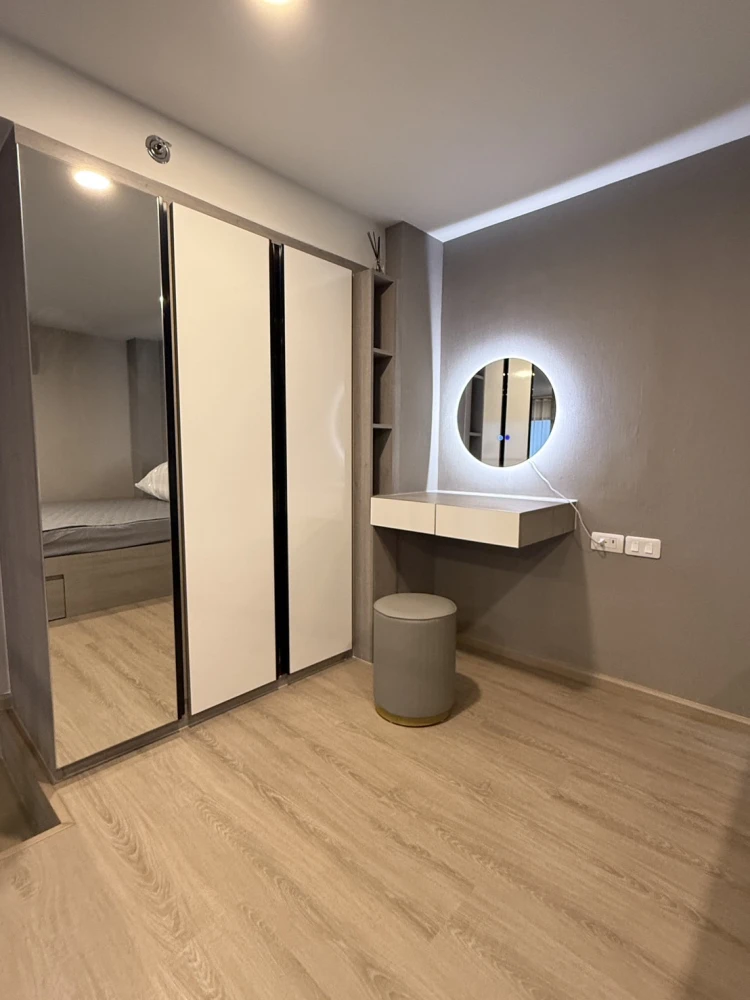 ให้เช่า ออริจิ้น ปลั๊ก & เพลย์ นนทบุรี สเตชั่น  วิวสระ+รถไฟฟ้า เฟอร์นิเจอร์ และ เครื่องใช้ไฟฟ้าครบ