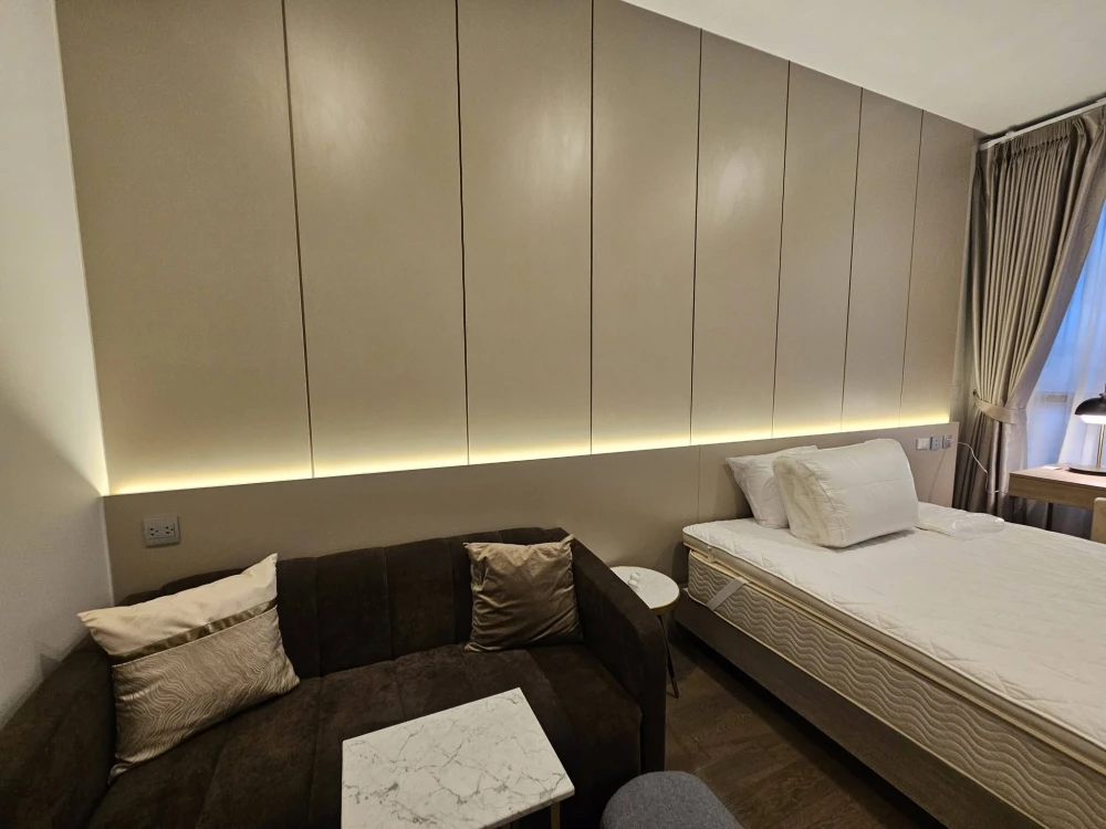 ให้เช่า ออริจิ้น พญาไท ห้องมีติดตั้ง Home automation  เฟอร์นิเจอร์ครบ พร้อมเข้าอยู่