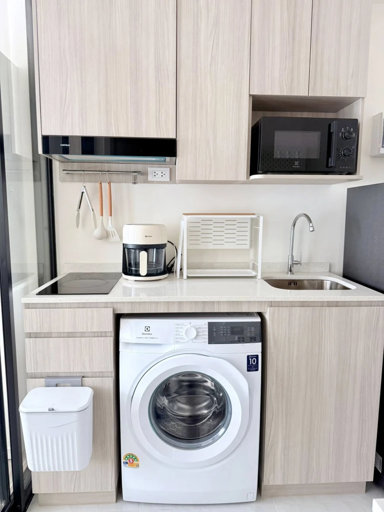 ให้เช่า ออริจิ้น เพลย์ ศรีอุดม สเตชั่น คอนโด เลี้ยงสัตว์ได้ 𝑷𝒆𝒕 𝑭𝒓𝒊𝒆𝒏𝒅𝒍𝒚 ห้องเฟอร์นิเจอร์ Build-in + เครื่องใช้ไฟฟ้าครบชุด ห้ามพลาด