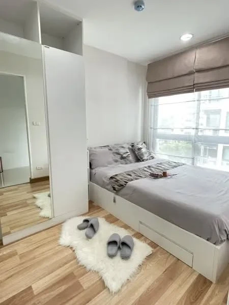 ให้เช่า อะพูล คอนโด บางนา ห้องสวย บรรยากาศร่มรื่น พร้อมอยู่ เฟอร์และเครื่องใช้ไฟฟ้าครบ เข้าอยู่ได้เลย