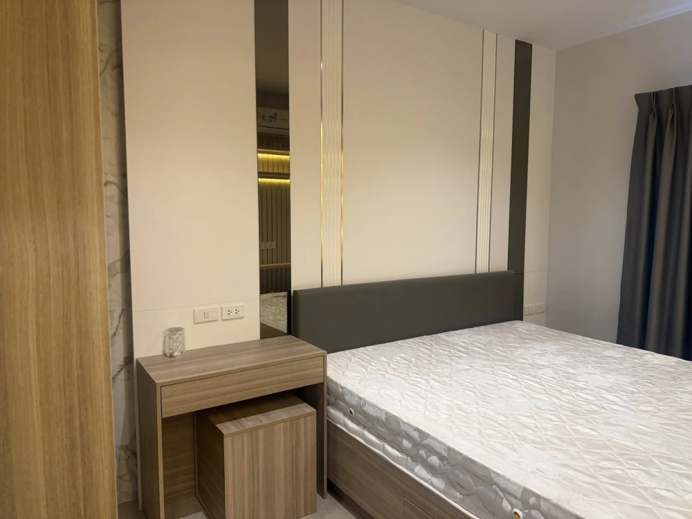 ให้เช่า อัลติจูด ยูนิคอร์น สาธร-ท่าพระ ห้องพร้อมอยู่ ชั้นสูง กว้างขวางอยู่สบาย สิ่งอำนวยความสะดวกครบครัน รีบจองเลยห้ามพลาด!!