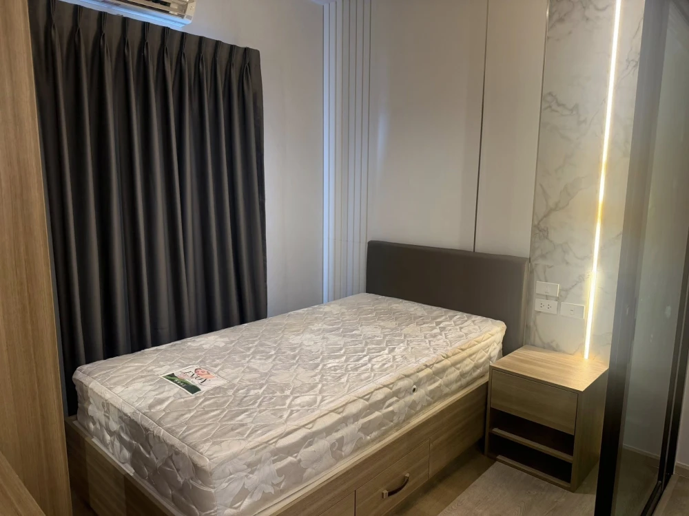 ให้เช่า อัลติจูด ยูนิคอร์น สาธร-ท่าพระ ห้องพร้อมอยู่ ชั้นสูง กว้างขวางอยู่สบาย สิ่งอำนวยความสะดวกครบครัน รีบจองเลยห้ามพลาด!!