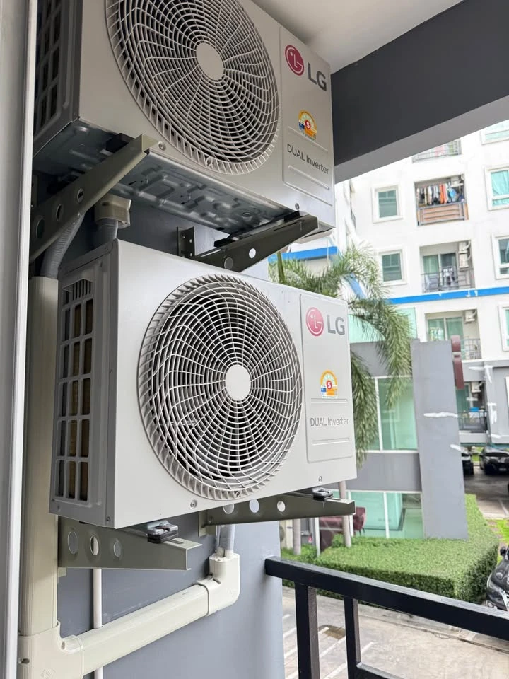 ให้เช่า อินซิโอ้ เสรีไทย อาคาร A ชั้น 2 ห้องขนาด 22 ตรม. พร้อมเฟอร์นิเจอร์ครบเซต รีบคว้าไว้เลย