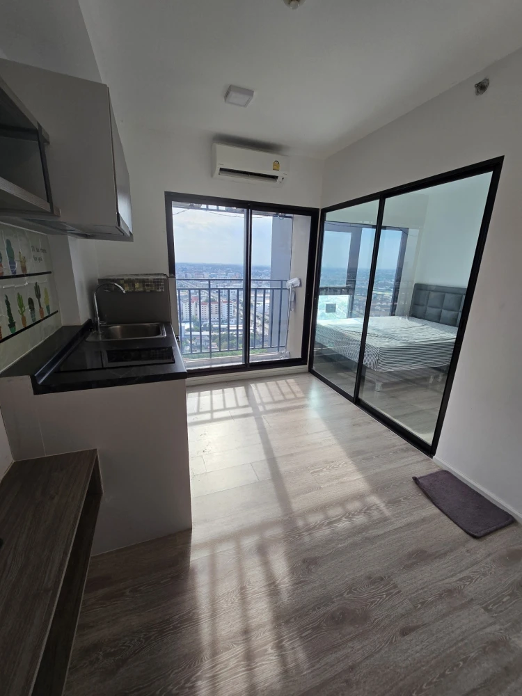 ให้เช่า เคนซิงตัน สุขุมวิท-เทพารักษ์ ติดรถไฟฟ้าสายสีเหลือง ห้องอยู่ชั้นสูงมากๆ ได้วิวเมืองเริ่ดๆ ต้องจอง