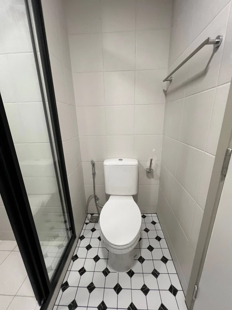 ให้เช่า เคฟ วันเดอร์แลนด์ อาคาร D ชั้น 3 วิวนอก เงียบสงบ อ่านหนังสือ/พักผ่อนชิลๆ  เฟอร์ครบ + เครื่องใช้ไฟฟ้าพร้อมอยู่