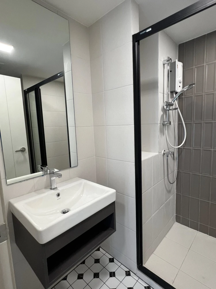 ให้เช่า เคฟ วันเดอร์แลนด์ อาคาร D ชั้น 3 วิวนอก เงียบสงบ อ่านหนังสือ/พักผ่อนชิลๆ  เฟอร์ครบ + เครื่องใช้ไฟฟ้าพร้อมอยู่