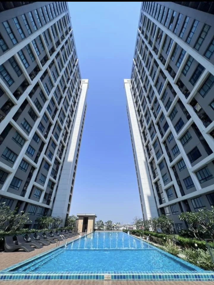 ให้เช่า เจ คอนโด กัลปพฤกษ์-สาทร ห้องพร้อมอยู่ เฟอร์พร้อม ชั้นสูง กว้างขวางจองเลย