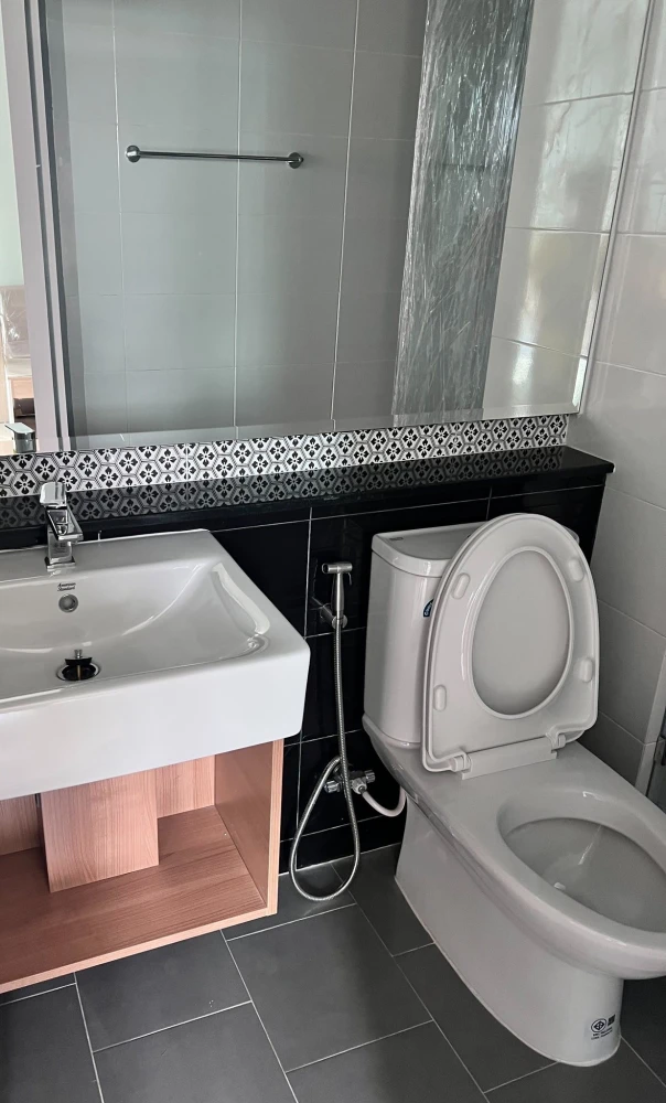 ให้เช่า เซล ศาลายา ห้องพร้อมอยู่ เฟอร์พร้อม ห้องกว้างอยู่สบาย รีบจองเลย