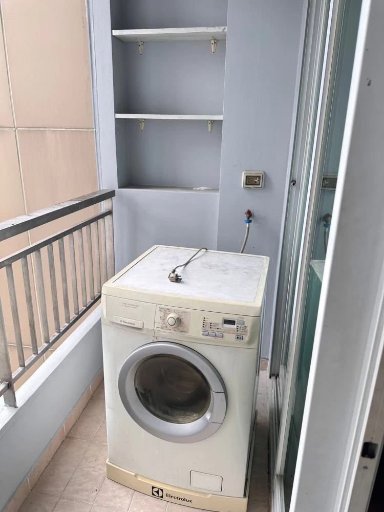 ให้เช่า เซอร์เคิล คอนโดมิเนียม ห้องสวย เฟอร์นิเจอร์ + เครื่องใช้ไฟฟ้าครบ มาแต่ตัวเข้าอยู่ได้เลย