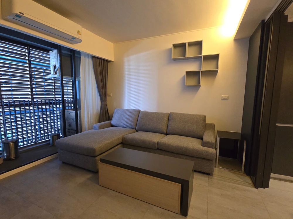 ให้เช่า เซอร์เคิล เอส สุขุมวิท 12 ชั้น 3 ห้องมุม ห้องแต่งครบ น่าอยู่ จองเลย ด่วนๆ