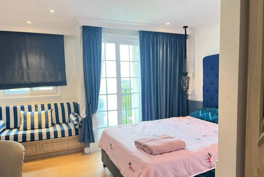 ให้เช่า เซเว่นซี โค้ด ดิ อาซู จอมเทียน ห้องน่าอยู่ เฟอร์พร้อม ราคาสบายกระเป๋า จองเลย