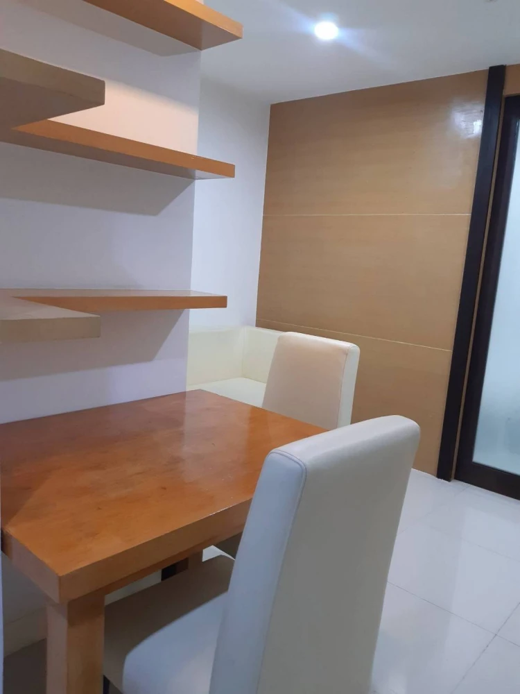 ให้เช่า เดอะ กรีน คอนโด 2 ห้องใหญ่ พร้อมเฟอร์นิเจอร์บิวท์อินครบ บรรยากาศเงียบสงบ เหมาะสำหรับพักอาศัย