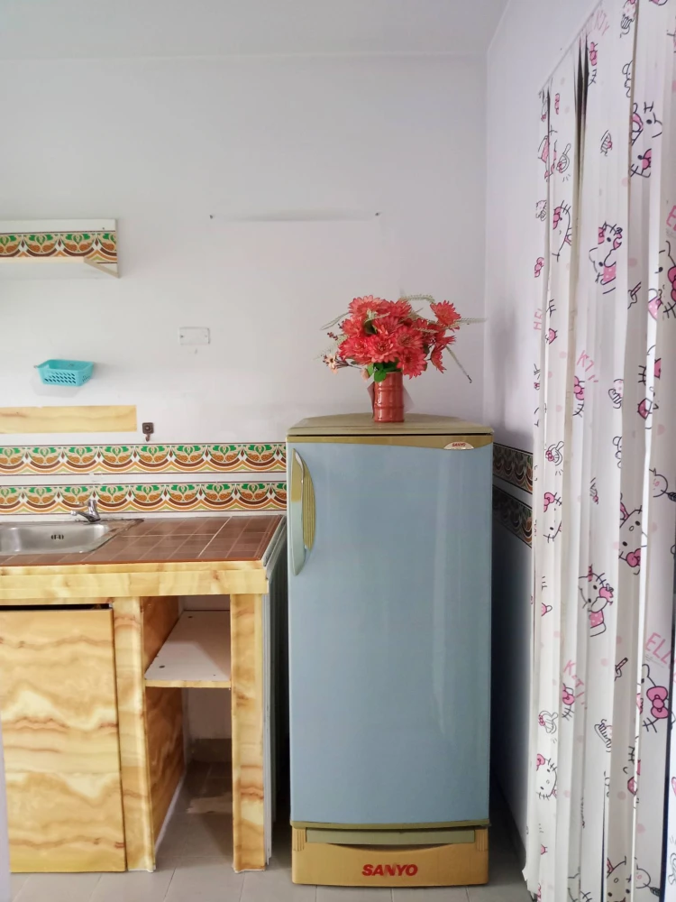 ให้เช่า เดอะ คิทท์ ลำลูกกา คลอง 2 ห้องพร้อมอยู่ ชั้นไม่สูง เฟอร์พร้อม ราคาสบายกระเป๋า จองเลย