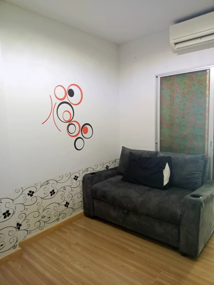 ให้เช่า เดอะ คิทท์ ลำลูกกา คลอง 2 ห้องพร้อมอยู่ ชั้นไม่สูง เฟอร์พร้อม ราคาสบายกระเป๋า จองเลย