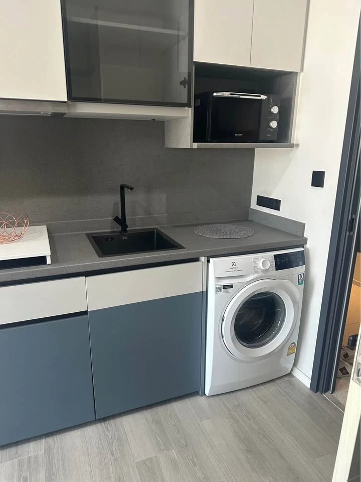 ให้เช่า เดอะ คีย์ พระราม 3 ห้องชั้นสูง พร้อมอยู่ เฟอร์พร้อม ห้องกว้าง จองเลย