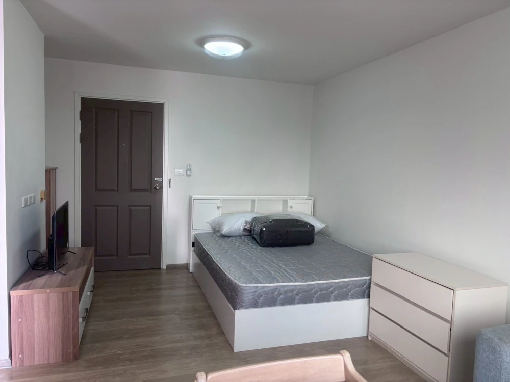 ให้เช่า เดอะ พอยต์ คอนโด แหลมฉบัง ตึก B ชั้น 8 แต่งครบพร้อมอยู่แล้วจ้าา