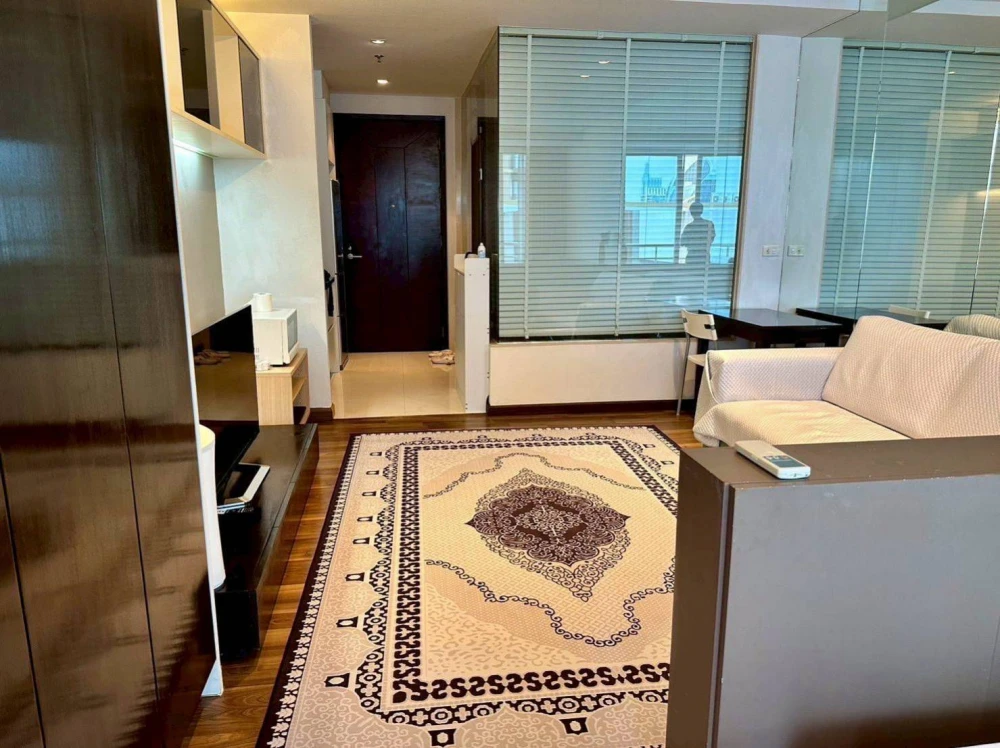 ให้เช่า เดอะ ราชดำริ ชั้นสูง ห้องน่าอยู่ ขนาดใหญ่ เฟอร์นิเจอร์ครยครัน จองแล้วไม่ผิดหวังแน่นอนจ้า