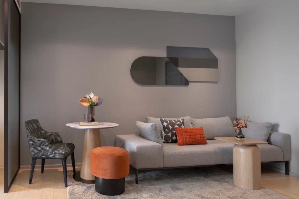 ให้เช่า เดอะ รูม สุขุมวิท 38 ชั้น 12 ห้องกว้างอยู่สบายมากๆ พร้อมเครื่องใช้ไฟฟ้าแน่นๆ ห้ามพลาด