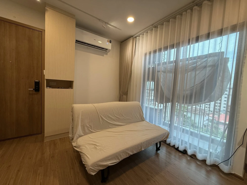 ให้เช่า เดอะ ลิฟวิ่น รามคำแหง ห้องสวย แต่งครบ พร้อมเข้าอยู่ เหมาะสำหรับอยู่อาศัยหรือทำงานในเมือง