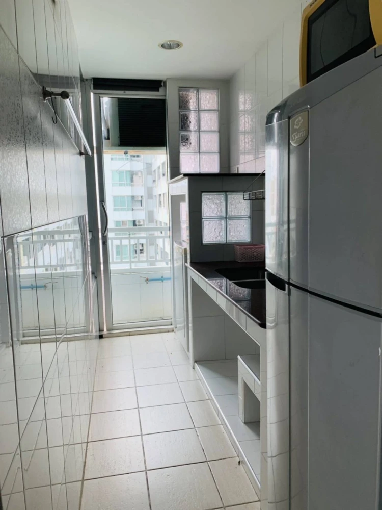 ให้เช่า เดอะ สเตชั่น สาทร บางรัก ห้องชั้นสูง เฟอร์พร้อม ห้องกว่างขวาง จองเลย