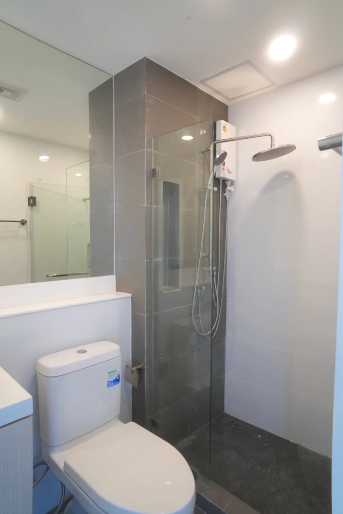 ให้เช่า เดอะ เคลฟ ริเวอร์ไรน์ เจ้าพระยา - วงศ์สว่าง   ห้องชั้นสูงน่าอยู่ เฟอร์ + เครื่องใช้ไฟฟ้าพร้อม จองเลย