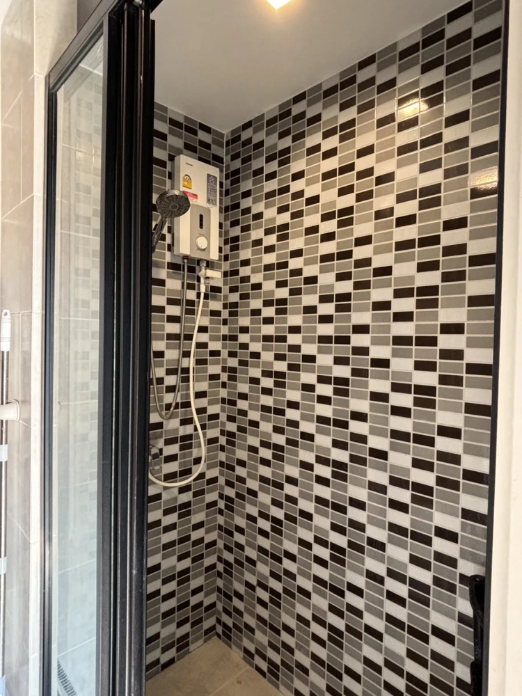 ให้เช่า เดอะ เบส เพชรเกษม แบบ 1 Bedroom ชั้น 7 ตกแต่งฟังก์ชั่นครบครัน มาแต่ตัวเข้าอยู่ได้เลย