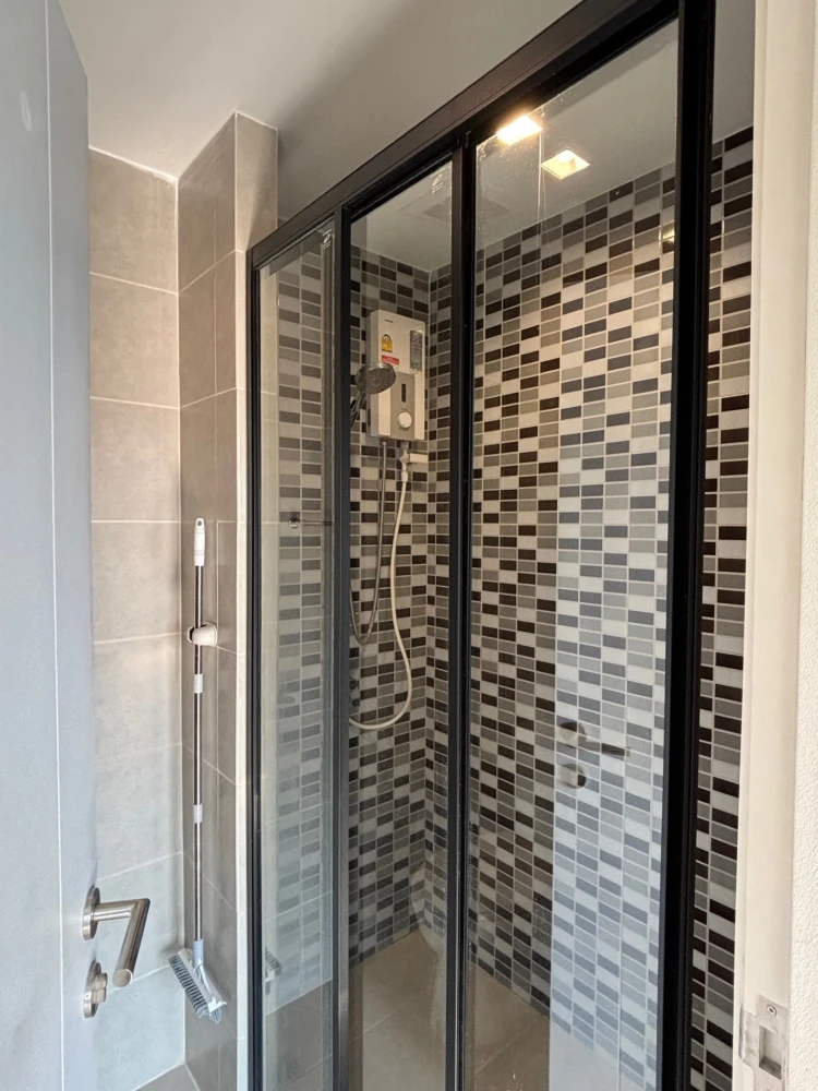 ให้เช่า เดอะ เบส เพชรเกษม แบบ 1 Bedroom ชั้น 7 ตกแต่งฟังก์ชั่นครบครัน มาแต่ตัวเข้าอยู่ได้เลย