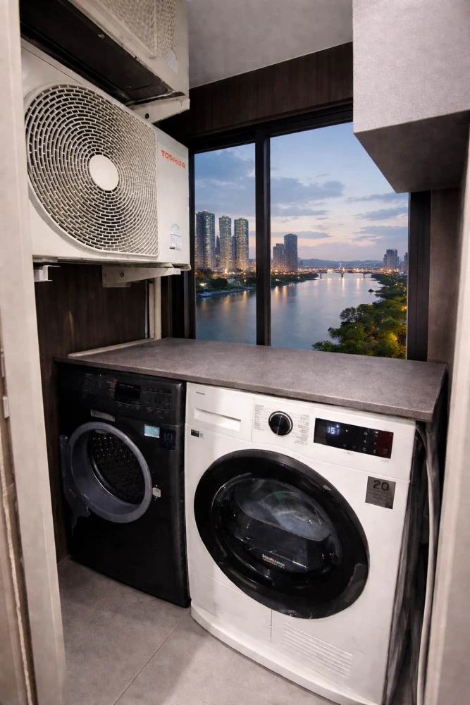 ให้เช่า เดอะ โพลิแทน อควา ห้องพร้อมอยู่ ชั้นสูง เฟอร์ + เครื่องใช้ไฟฟ้าพร้อม จองเลย