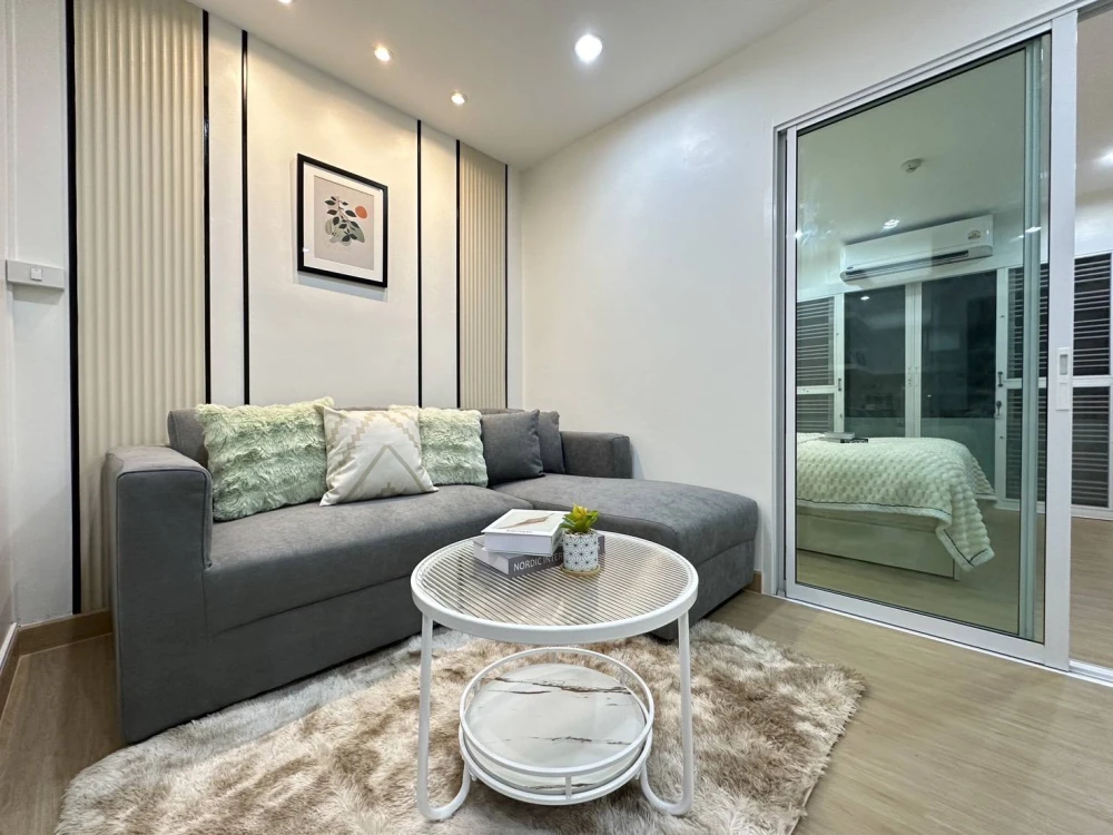 ให้เช่า เดอะ ไพรเวท แอท สุทธิ​สาร ห้องกว้างขวางอยู่สบาย ตกแต่งสวยปัง น่าอยู่มากเวอร์ สนใจรีบจองเลยจ้า