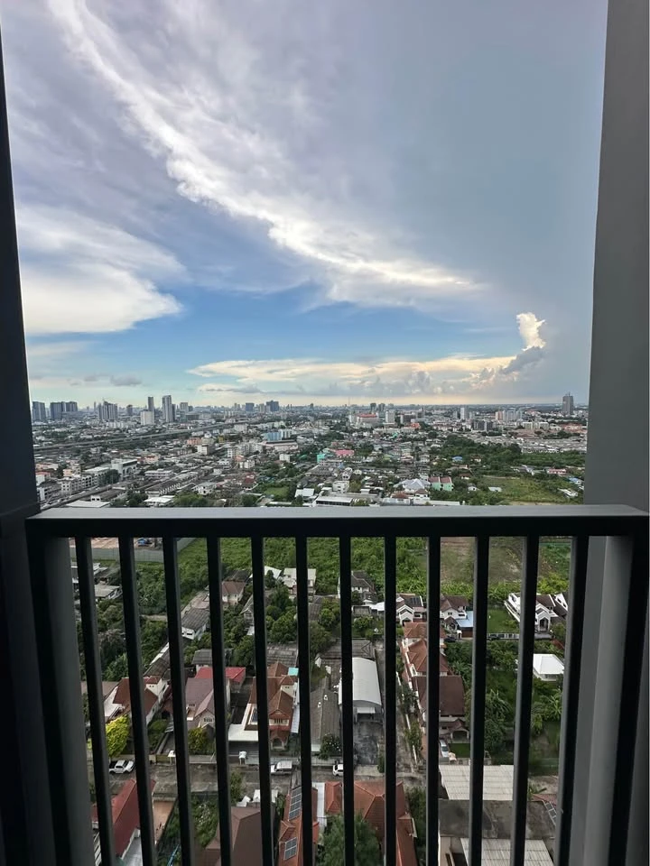 ขาย ให้เช่า เดอะ ไลน์ วงศ์สว่าง ห้องชั้นสูง (ชั้น 26) ห้องวิวเมือง ลมดี ใกล้ลิฟต์ ไม่ต้องเดินไกล รีบจองให้ไว