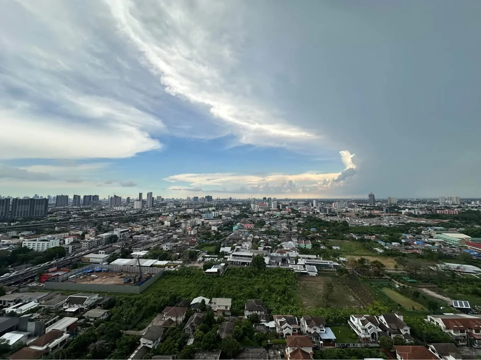 ขาย ให้เช่า เดอะ ไลน์ วงศ์สว่าง ห้องชั้นสูง (ชั้น 26) ห้องวิวเมือง ลมดี ใกล้ลิฟต์ ไม่ต้องเดินไกล รีบจองให้ไว