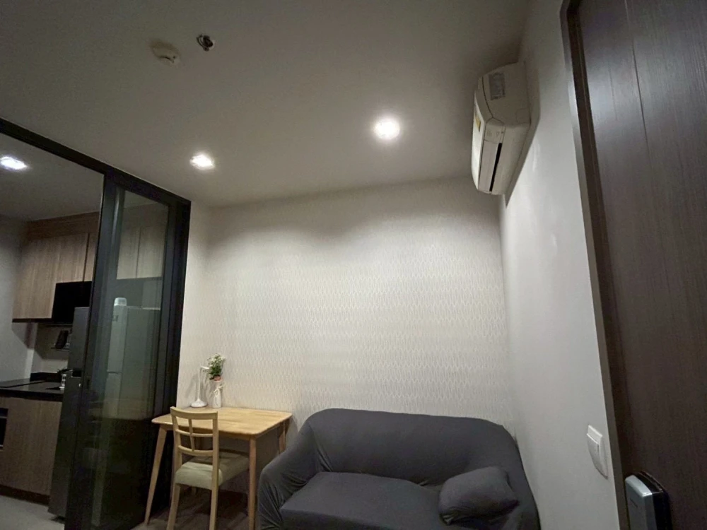 ให้เช่า เดอะ ไลน์ วงศ์สว่าง ห้องอยู่ชั้น 22 สูงมากเวอร์ ได้วิวเมืองเริ่ดๆ จองแล้วจะไม่ผิดหวัง