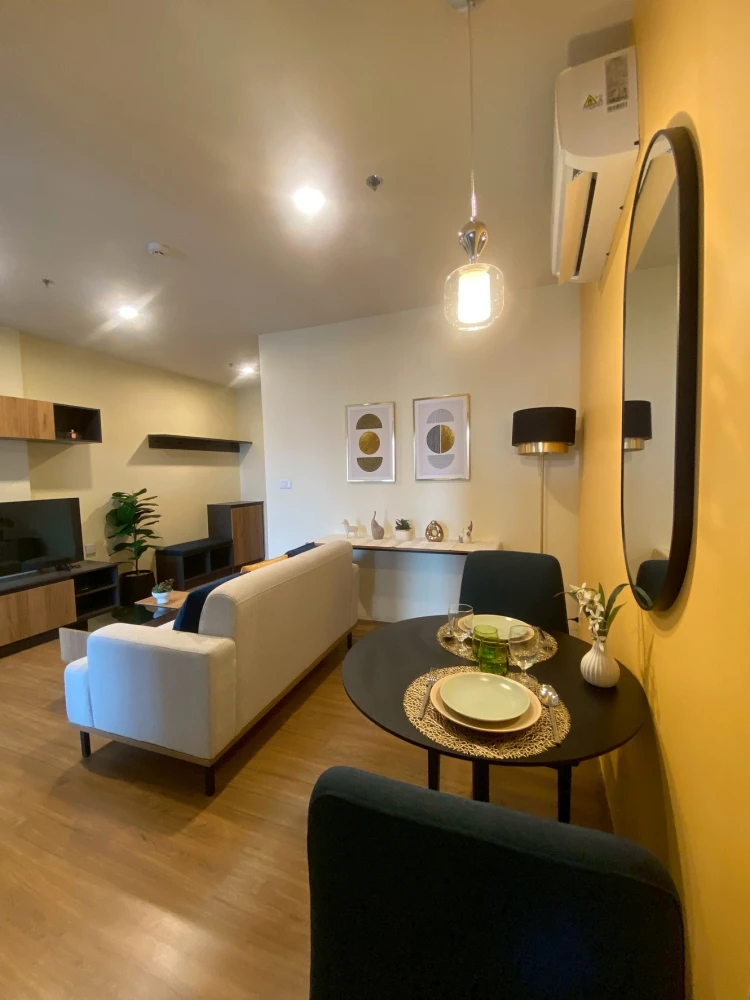 ให้เช่า เดอะ ไลน์ ไวบ์ ห้องกว้าง พร้อมเข้าอยู่ จองเลย!!