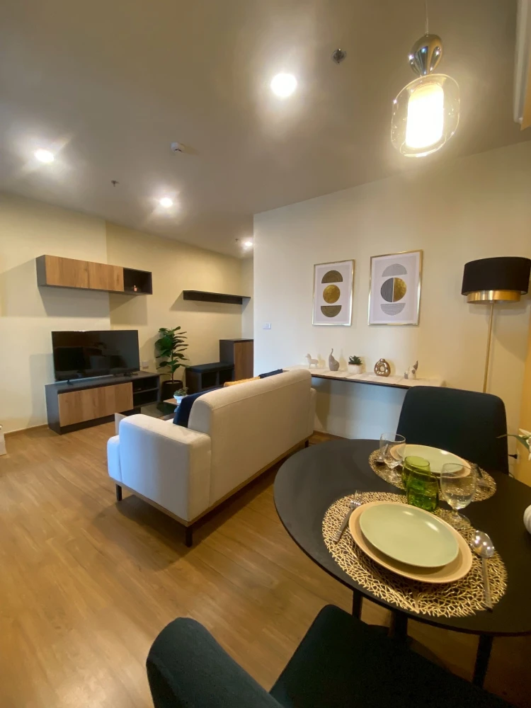 ให้เช่า เดอะ ไลน์ ไวบ์ ห้องกว้าง พร้อมเข้าอยู่ จองเลย!!