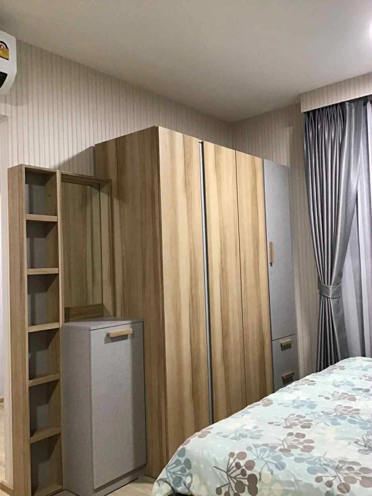 ให้เช่า เย็นสบายดี คอนโด ลาดพร้าว 101 แต่งวอลเปเปอร์ลายสวย พร้อมเฟอร์นิเจอร์เข้าเซตกัน น่าจองมากก