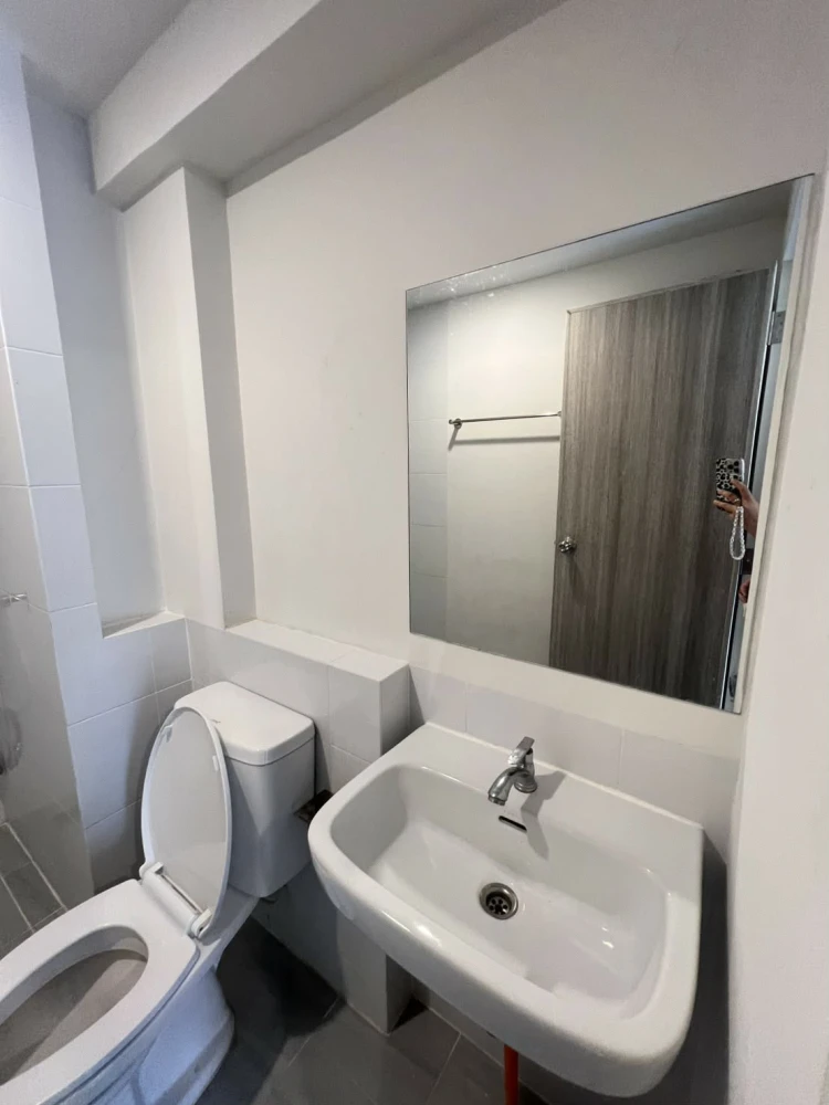 ให้เช่า เสนา คิทท์ เวสต์เกต - บางบัวทอง ห้องสว่าง กั้นเป็นสัดส่วน พร้อมเฟอร์ครบ ดีแบบนี้จองเลย