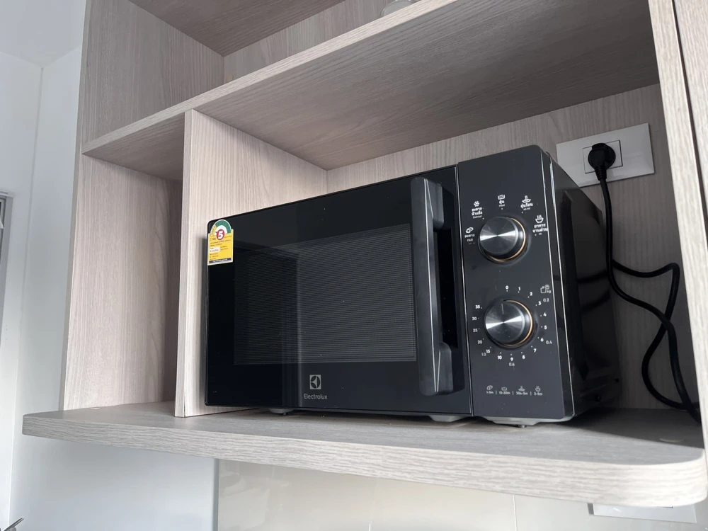 ให้เช่า เอลลิโอ สาทร-วุฒากาศ ห้องพร้อมอยู่ ชั้นสูง ราคาสบายกระเป๋า รีบจองเลยห้ามพลาด+++