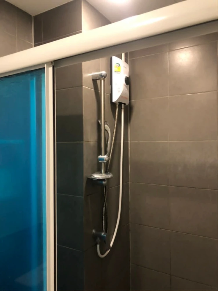 ให้เช่า เอลลิโอ เดล มอสส์ พหลโยธิน 34 แบบ 2 ห้องนอน 1 ห้องน้ำ พร้อมเฟอร์ฯครบเซต สนใจจองเลย