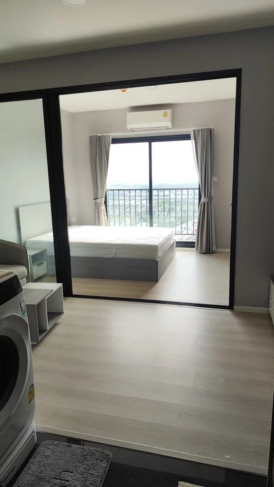 ให้เช่า  เอ สเปซ เมกา 1  ห้องชั้นสูง พร้อมอยู่ เฟอร์พร้อม จองเลย