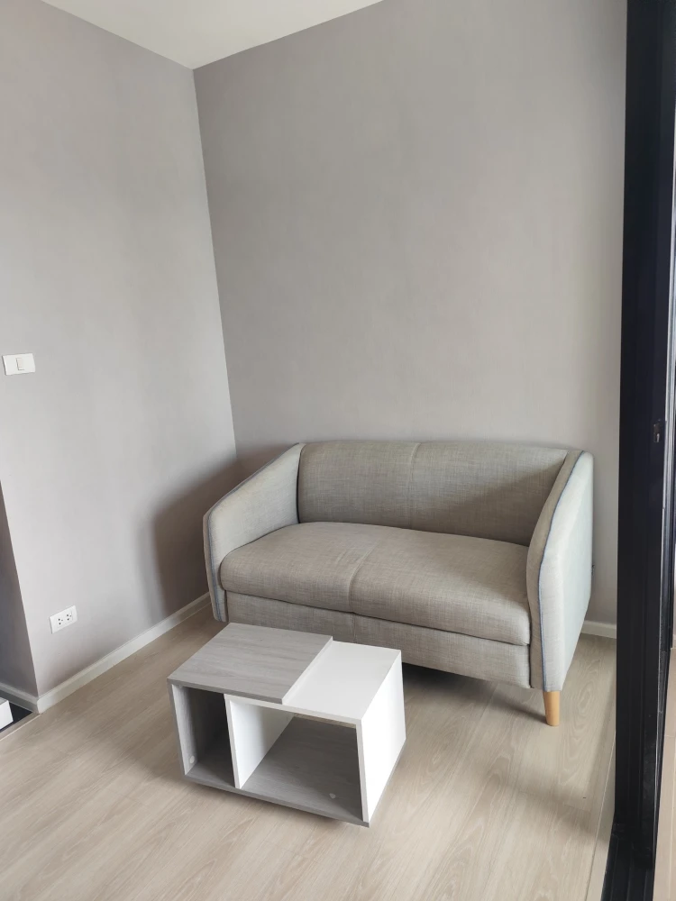 ให้เช่า  เอ สเปซ เมกา 1  ห้องชั้นสูง พร้อมอยู่ เฟอร์พร้อม จองเลย