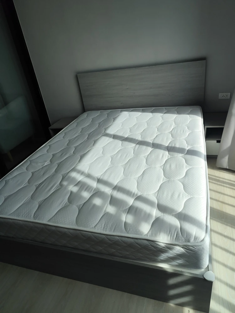 ให้เช่า  เอ สเปซ เมกา 1  ห้องชั้นสูง พร้อมอยู่ เฟอร์พร้อม จองเลย