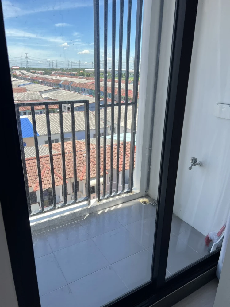 ให้เช่า เอ แลนด์ คอนโด ไทรน้อย เวสต์เกต ห้องสวย ชั้น 6 วิวสวน ตกแต่งฟังก์ชั่นครบ ย้ายเลย อยารีรอ