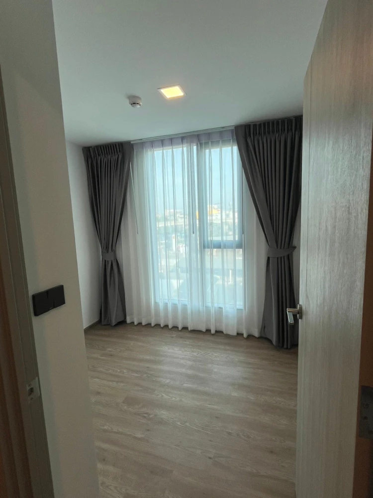 ให้เช่า แชปเตอร์วัน ออล รามอินทรา ห้องอยู่ติดบันไดหนีไฟ อยู่ไกลจากลิฟท์และห้องทิ้งขยะ น่าจองสุดๆ