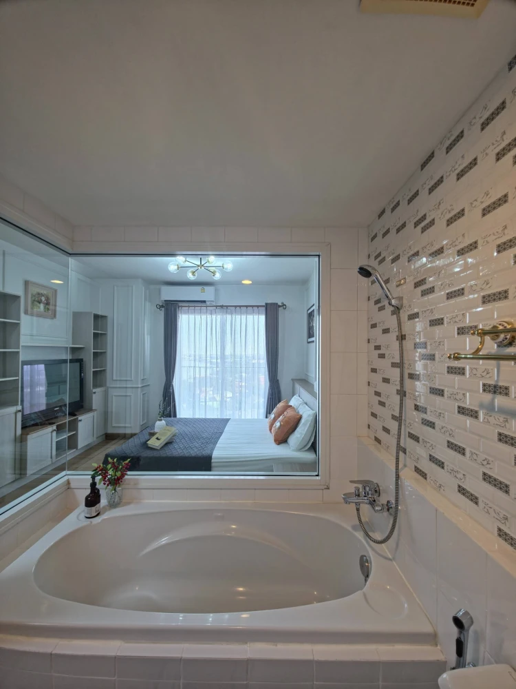 ให้เช่า แชปเตอร์วัน โมเดิร์นดัชต์ คอนโดริมแม่น้ำ 60 ตร.ม. ตกแต่งน่าอยู่สุดๆ สนใจจองเลย