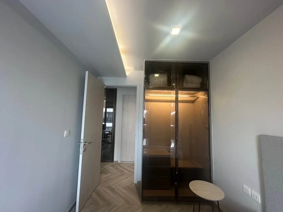ให้เช่า แชปเตอร์ ทองหล่อ 25 แบบ 2 Beds 2 Baths มีอุปกรณ์ครบชุด หิ้วกระเป๋าเข้าอยู่ได้เลยจ้า