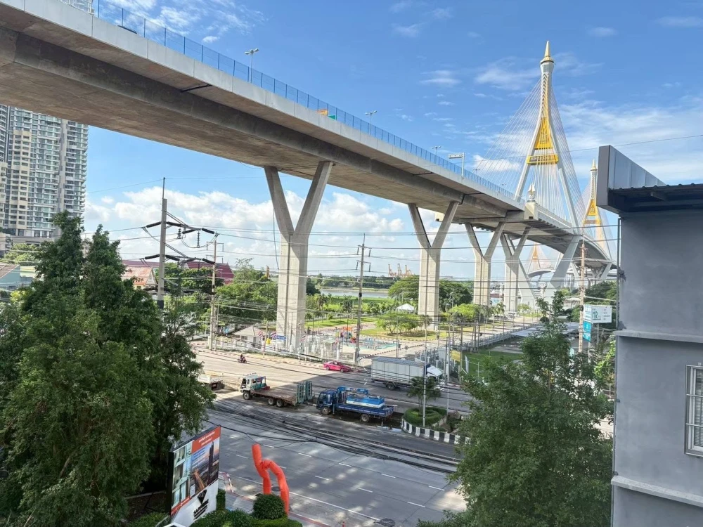 ให้เช่า แซฟไฟร์ ลักซูเรียส คอนโด พระราม 3 วิวแม่น้ำเจ้าพระยา บรรยากาศดี เงียบสงบ แต่เดินทางสะดวก เครื่องใช้ไฟฟ้าและเฟอร์นิเจอร์ครบชุด พร้อมเข้าอยู่