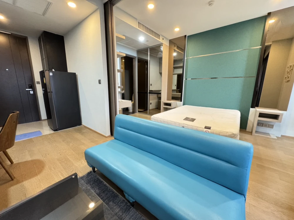 ให้เช่า  แอชตัน จุฬา-สีลม   (ทิศเหนือ) วิวสภากาชาด สนามม้า เครื่องใช้ไฟฟ้าครบ พร้อมเข้าอยู่