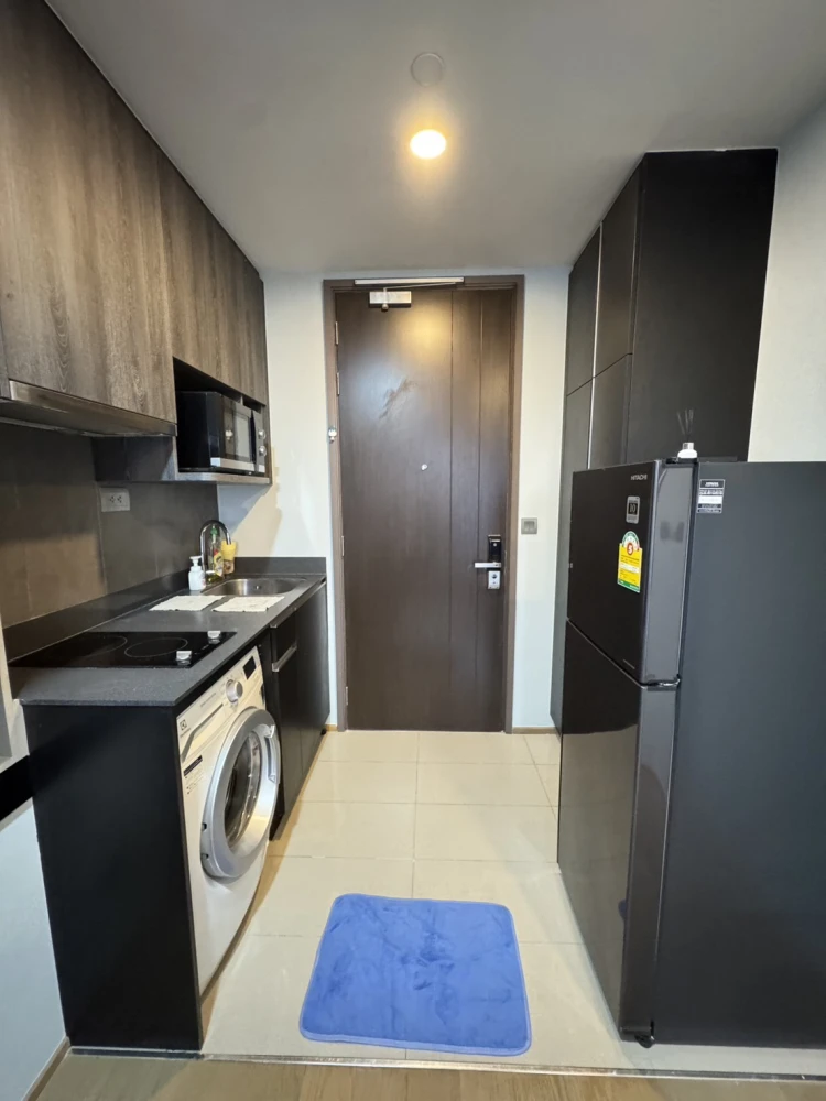 ให้เช่า  แอชตัน จุฬา-สีลม   (ทิศเหนือ) วิวสภากาชาด สนามม้า เครื่องใช้ไฟฟ้าครบ พร้อมเข้าอยู่