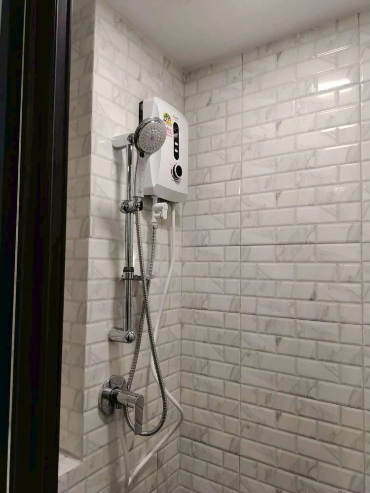 ให้เช่า แอทโมซ คาแนล รังสิต ห้องสวย คุ้มค่า น่าอยู่มาก จองเลย!!